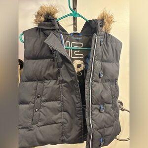 GAP Black Puffer Vest with Faux Fur Trim